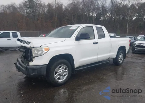 2015 Toyota Tundra Sr 4.6L V8 z USA, uszkodzony, nr VIN 5TFRM5F18FX085453